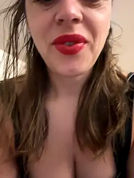 ladywithbigass online show from 11/10/25, 05:45