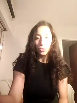 Snapshot of Souphicherry chatting on 09/17/25, 11:07 Souphicherry online show from 09/17/25, 11:07