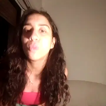 Snapshot of Souphicherry chatting on 10/24/25, 04:44 Souphicherry online show from 10/24/25, 04:44