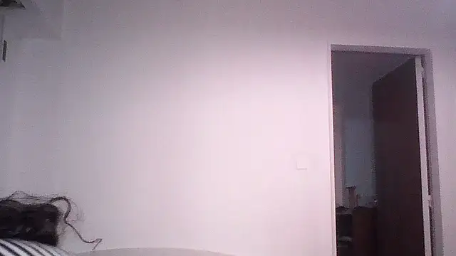 Snapshot of Souphicherry chatting on 09/20/25, 10:26 Souphicherry online show from 09/20/25, 10:26