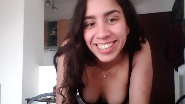 Snapshot of Souphicherry chatting on 09/26/25, 07:21 Souphicherry online show from 09/26/25, 07:21