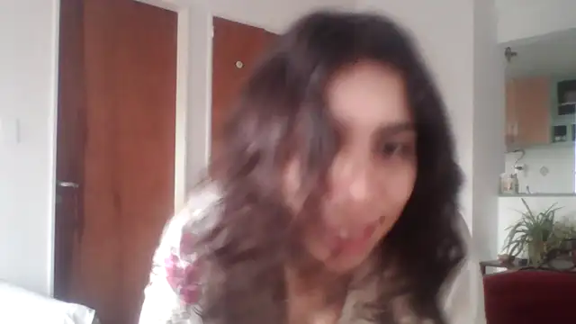 Snapshot of Souphicherry chatting on 10/12/25, 08:21 Souphicherry online show from 10/12/25, 08:21