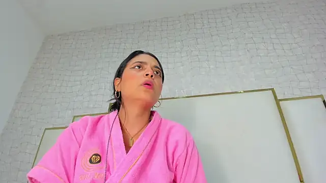 thalia888  online show from 03/23/26, 07:03