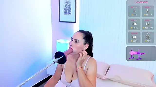 Snapshot of lauren_stone_ chatting on 01/31/26, 07:23 lauren stone online show from 01/31/26, 07:23