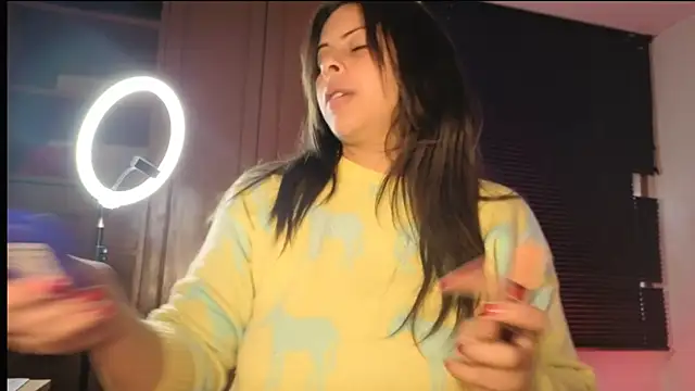 MiaCollinssx online show from 03/13/26, 12:54