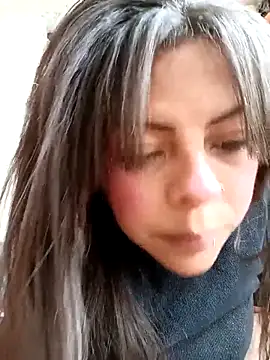 MiaCollinssx online show from 12/20/25, 03:04