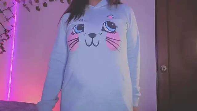 MiaCollinssx online show from 11/06/25, 04:22