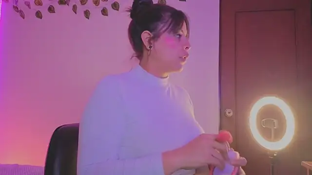 MiaCollinssx online show from 11/27/25, 02:50