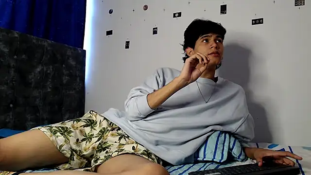 Snapshot of alexmark_ chatting on 04/09/26, 07:09 alexmark online show from 04/09/26, 07:09