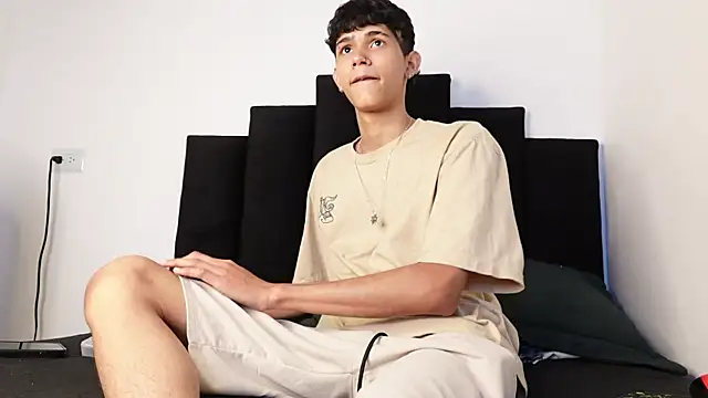 alexmark  online show from 10/16/25, 05:43