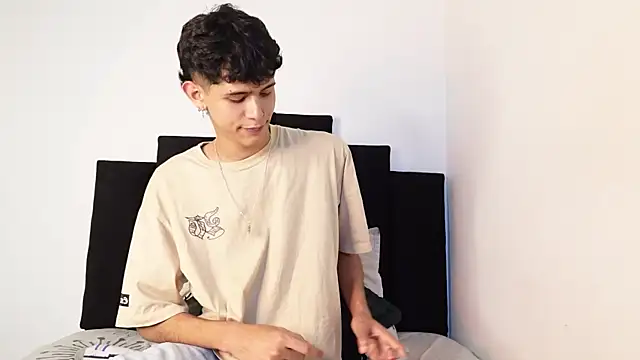 alexmark  online show from 11/05/25, 07:28