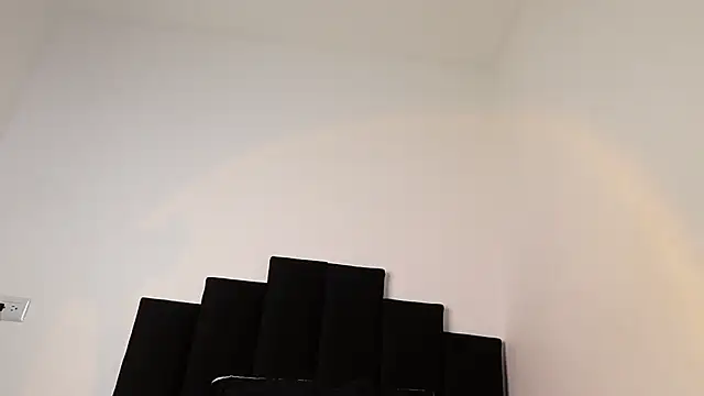 alexmark  online show from 11/12/25, 03:54