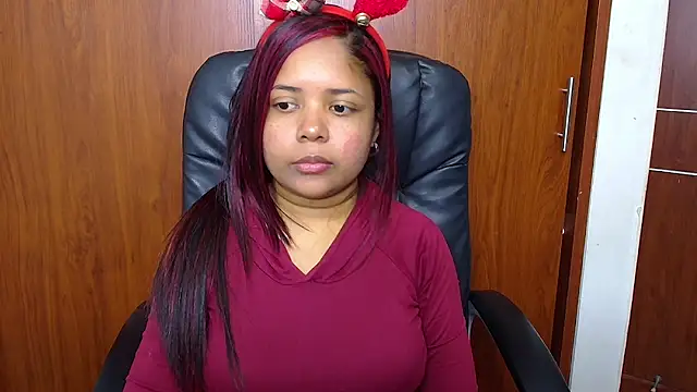 melikaronit2 online show from 12/04/25, 05:56