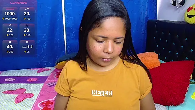 melikaronit2 online show from 10/23/25, 05:44