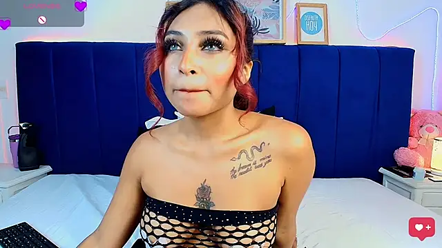 Naiaa Cruz online show from 04/30/26, 08:57