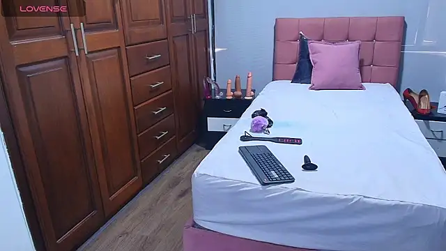 SexyRachel  online show from 01/07/26, 12:32