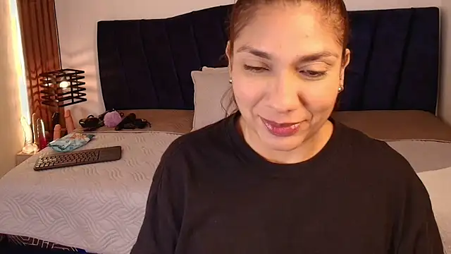 SexyRachel  online show from 05/05/26, 12:19