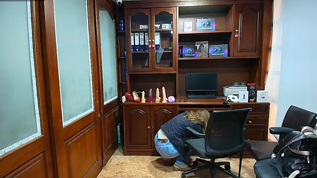 SexyRachel  online show from 12/05/25, 12:04