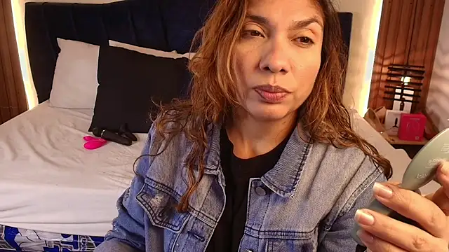 SexyRachel  online show from 03/24/26, 12:05