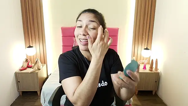 SexyRachel  online show from 02/12/26, 07:24