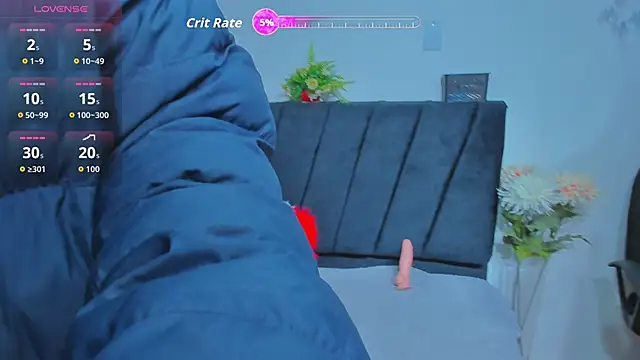 Snapshot of COUPLE25_33 chatting on 11/15/25, 10:19 COUPLE25 33 online show from 11/15/25, 10:19