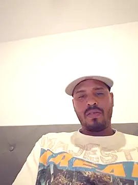 Danypeluche online show from 11/15/25, 09:08