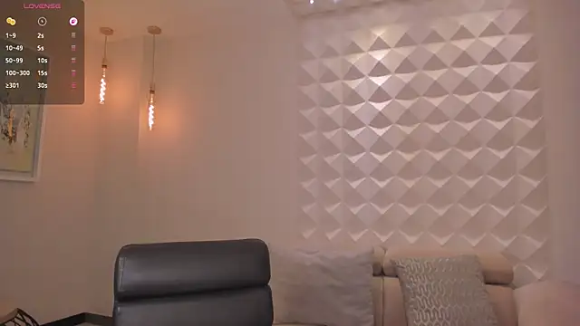 BonnyRose online show from 10/21/25, 07:35