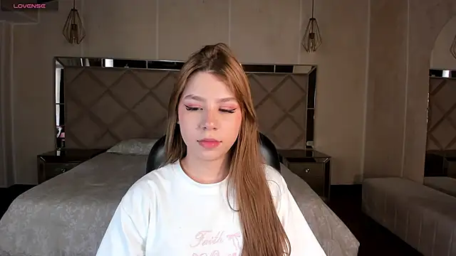 TiffannySins online show from 02/28/26, 06:51