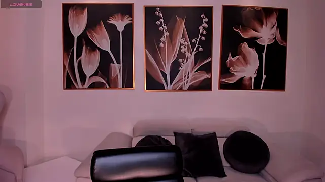 TiffannySins online show from 03/03/26, 11:17