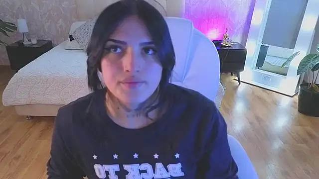 sari belle online show from 10/03/25, 09:27