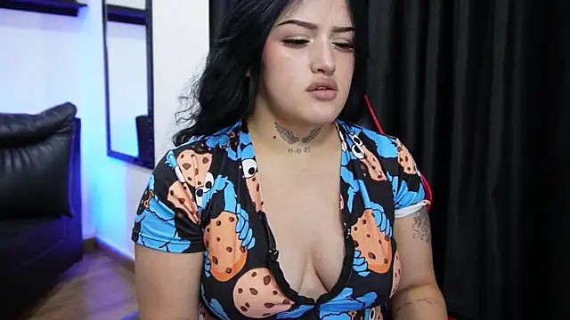 sari belle online show from 03/23/26, 04:12