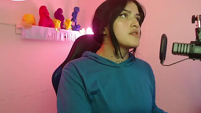 sari belle online show from 10/07/25, 10:11