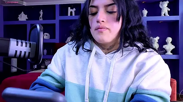 sari belle online show from 09/09/25, 11:14