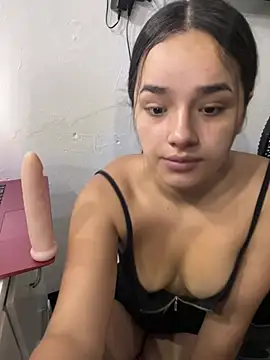 Luciaparker03 online show from 02/25/26, 03:34