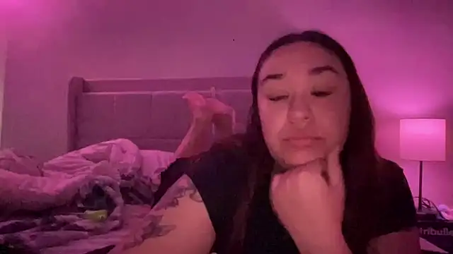 marcylove online show from 10/31/25, 04:58