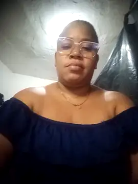 Snapshot of Big_ass_submissive chatting on 11/08/25, 02:15 Big ass submissive online show from 11/08/25, 02:15