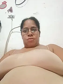 Big ass submissive online show from 06/06/26, 03:23