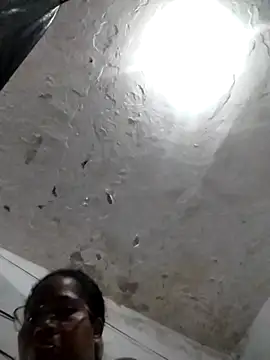 Snapshot of Big_ass_submissive chatting on 10/29/25, 12:15 Big ass submissive online show from 10/29/25, 12:15