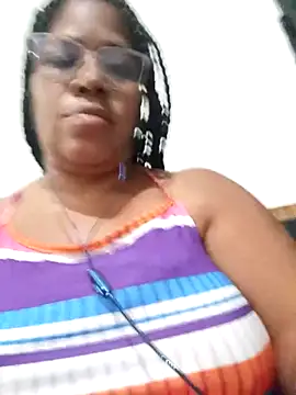 Big ass submissive online show from 04/15/26, 01:11