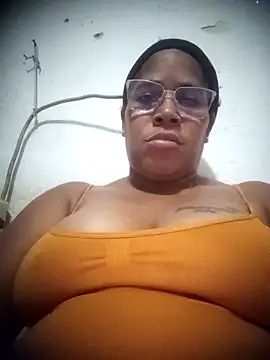 Big ass submissive online show from 03/18/26, 03:53