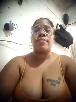 Big ass submissive online show from 03/25/26, 08:30