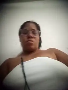 Big ass submissive online show from 03/27/26, 02:09