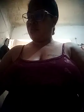 Snapshot of Big_ass_submissive chatting on 11/28/25, 03:56 Big ass submissive online show from 11/28/25, 03:56