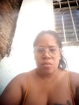 Snapshot of Big_ass_submissive chatting on 11/12/25, 03:38 Big ass submissive online show from 11/12/25, 03:38