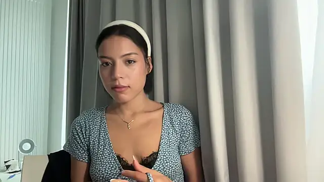 Snapshot of meiijiaa chatting on 09/14/25, 03:23 meiijiaa online show from 09/14/25, 03:23