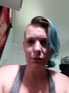 DeziBaby1087 online show from 04/05/26, 04:57