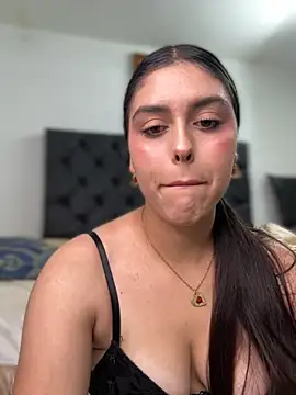 AVA 69 online show from 10/03/25, 04:36