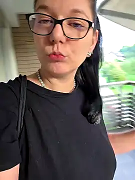 Swiss Lady online show from 09/28/25, 04:03