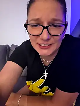 Swiss Lady online show from 09/24/25, 08:37