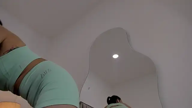 LanaFerrer online show from 10/07/25, 07:37